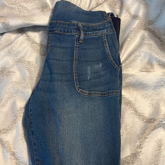 Denim maternity overalls - Picture 9 of 10